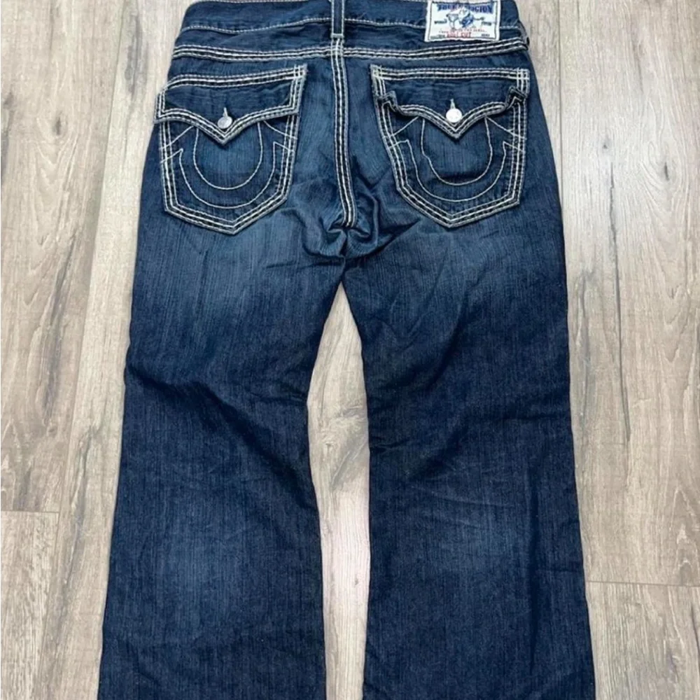 True Religion Women's Deep Blue Boot Cut Jeans - Picture 2 of 5